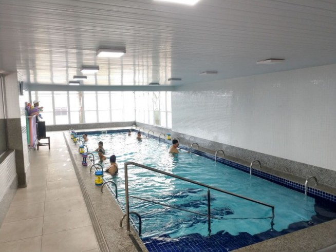 Piscina de Hidroginástica