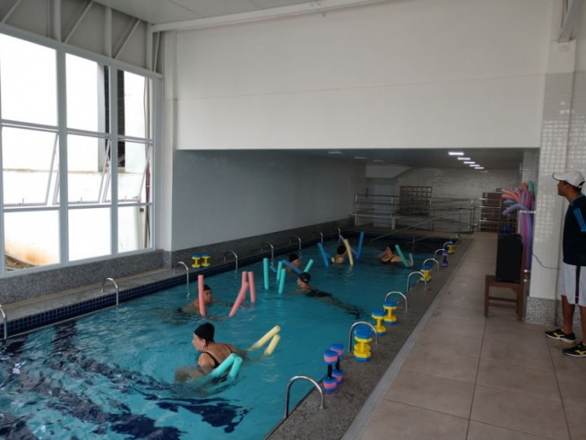 Piscina de Hidroginástica